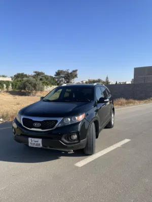 كيا سورينتو 2011 محرك v6 35  دفع رباعي AWD للبيع كاش او تحويل المكان السراج