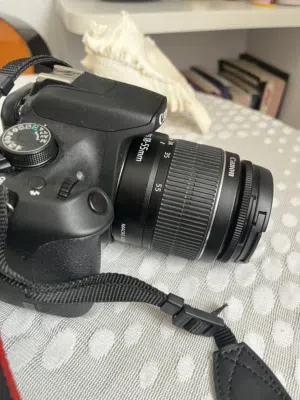 كانون1200D