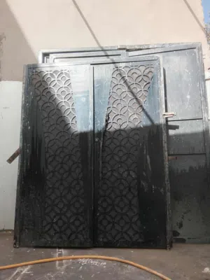 عدد 2 ابواب للبيع