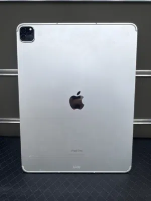 Apple iPad Pro 11 256 GB in Al Jahra