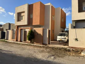 فيلا 5 غرف أعين زارة الجدادعة