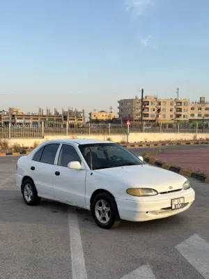 اكسنت 95 قير عادي للبيع