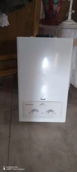 Ariston gas heater 10 L