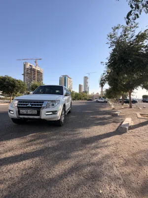 للبيع باجيرو 2020