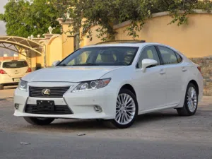 للبيع لكزس Es350  امريكي جمارك 2014 بدون حوادث  مطلوب 43 الف درهم