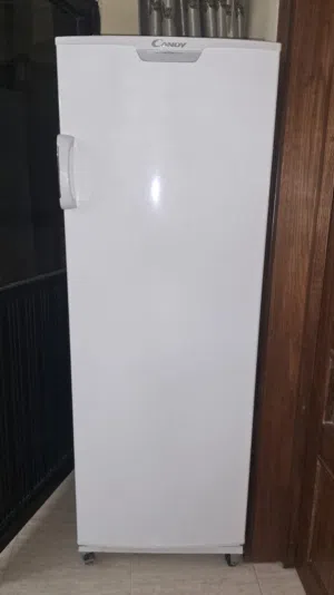 فريزر عمودي سبع جوارير