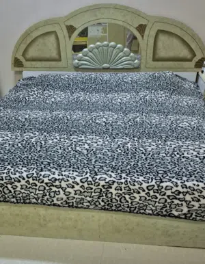 King size bed