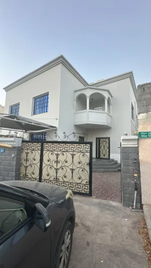 Unfurnished Monthly in Muscat Al-Hail