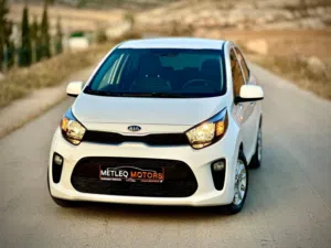 كيا بيكانتو ترخيص 2020 رام لله او الخليل .فحص نخب فل عدا فتحه .ماتور الف .لون ابيص او بيج .مش منمر