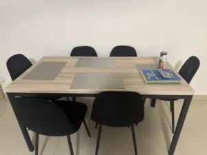 طاولة سفرة + 6 كراسي