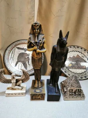 تحف فرعونية انتيكات