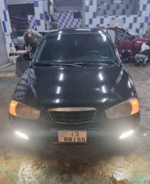 سيارة هيونداي إلنترا XD 2001 صالون بسعة محرك 1500 سي سي مع ميزات حديثة للبيع
