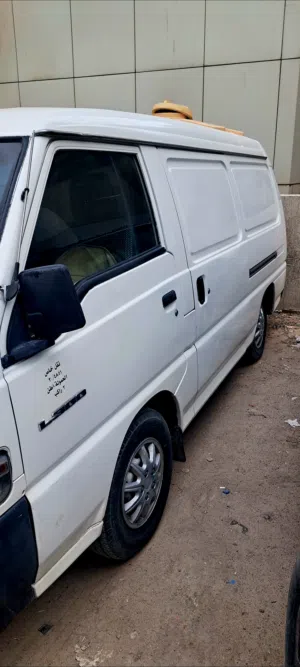 mitsubishi l300