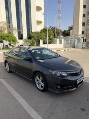 Toyota Camry SE 2014