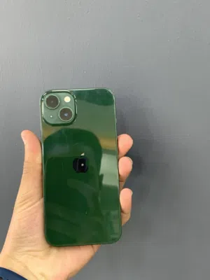 Ip 13 128g used لون اخضر  مكفول الجهاز