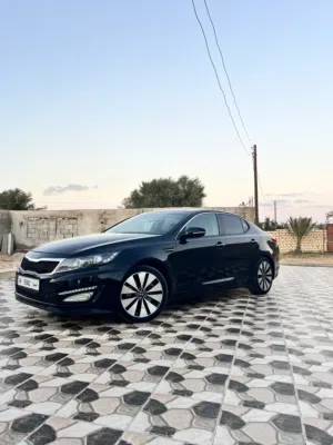 Used Kia K5 in Tripoli