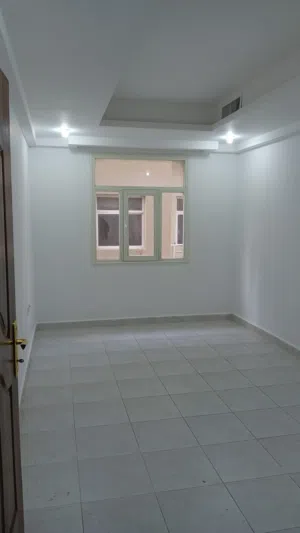 75 m2 2 Bedrooms Apartments for Rent in Hawally Hawally