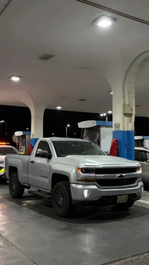 Used Chevrolet Silverado in Hawally