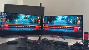 27" Other monitors for sale  in Manama