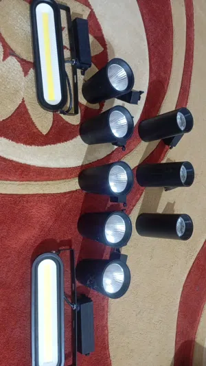 متوفر لمبات اضائه بجوده عالية