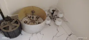 نجف و مصابيع للبيع