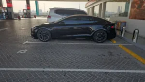 Tesla model S plaid 1,050 lb-ft Torque Acceleration: 0-100 km/h in under 2 seconds Top Speed: 320 km