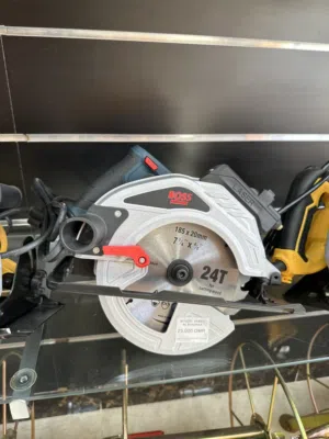 ماكينة قص خشب boss 1750W