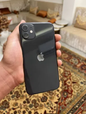 Apple iPhone 11 64 GB in Tripoli