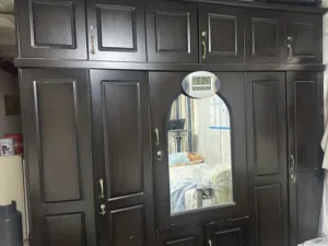 مطلوب شخص مصري لمشاركة سكن بالسالمية ق3 تكييف مركزي قريبة من الباصات