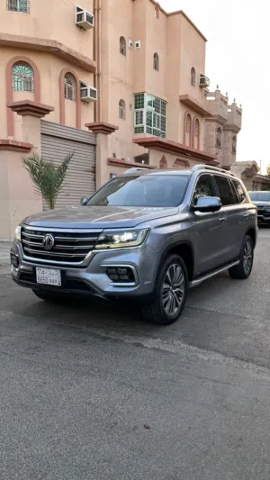 Used MG MG RX8 in Jeddah