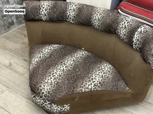كرسي زينه نظيف استعمال بسيط موديل حديث