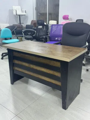 مكتب موظف والدراسه 120×60 فقط ب38دينار العرض لمدة يومين