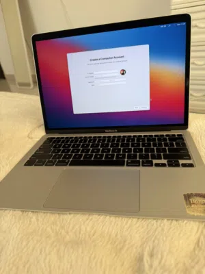 Macbook air 2020 i5 13.3 inch for sale