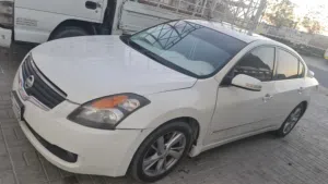 نيسان التيما Nissan Ultima V6 Full option 2009