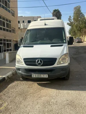 باص مرسيدس موديل 2012 (تجاري) للبيع العنوان رام الله مطور 3000 تيربو شصي طويل