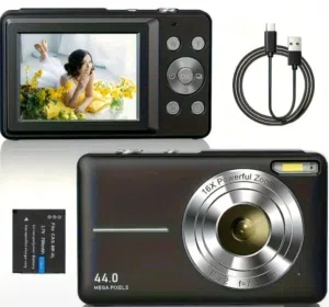 كاميرا ديجيتال فنتج