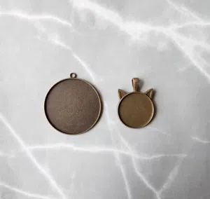 Cabochon Pendant Frame [8 pcs] bronze and silver: round