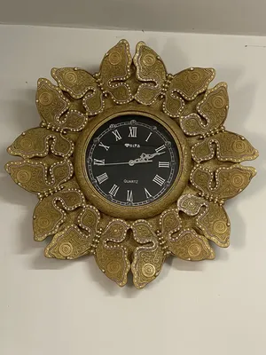 Wall Clocks . Used3