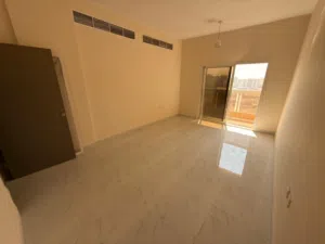 غرفتين وصالة مساحة كبيرة في الجرف 3 بسعر مميز جدا