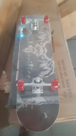 سكيت بورد اصلي مخصص للشوارع اصلية