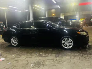 لگزس 2014 ES 350 بدون حوادث صيانه غيرتها قبل شهرين