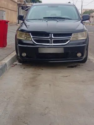 سلام عليكم سياره للبيع لو جورني 2016 سبعه راكب 6 سلندر 3600