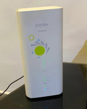 للبيع راوتر زين - 4G بحالة ممتازه / For sale: Zain 4G router in excellent condition