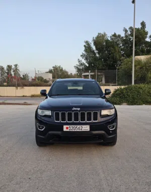 Jeep Grand Cherokee Laredo