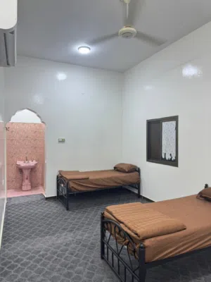 300 m2 3 Bedrooms Townhouse for Rent in Al Sharqiya Ja'alan Bani Bu Ali