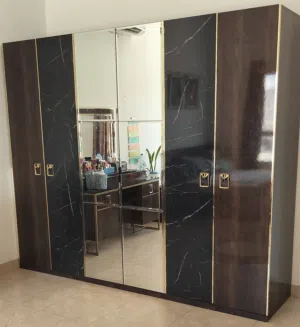 6 Door wardrobe