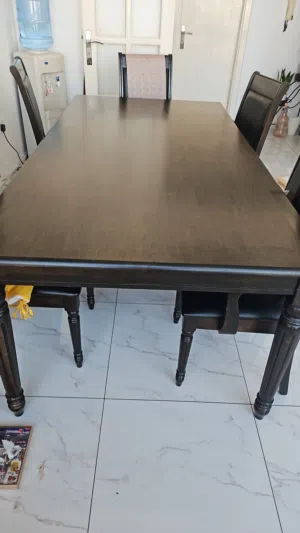 8 seater dining table