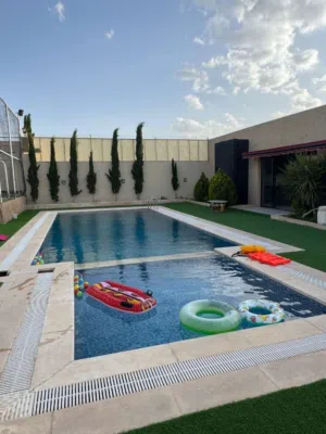 2 Bedrooms Chalet for Rent in Amman Airport Road - Manaseer Gs