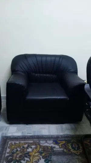 طقم كنب جلد