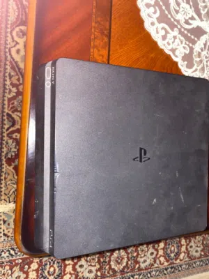 PS4 500gb للبيع بدون ذراع 1000